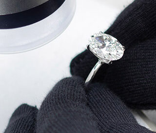 Custom Engagement Rings in Overland Park 